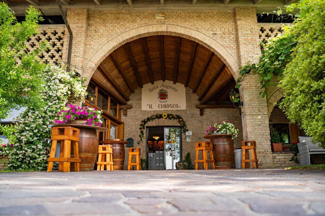 Agriturismo Isola Augusta Palazzolo dello Stella Bagian luar foto